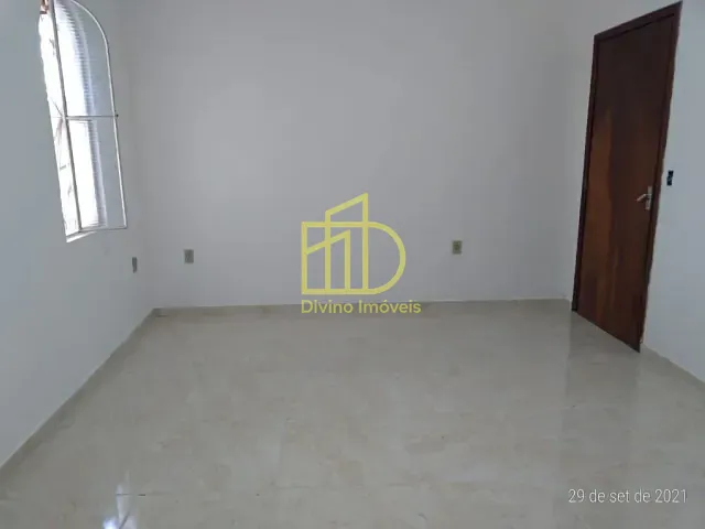 Casa com 140m² 3 quartos e 2 banheiros, à venda, no bairro Jardim Santo André em Sorocaba