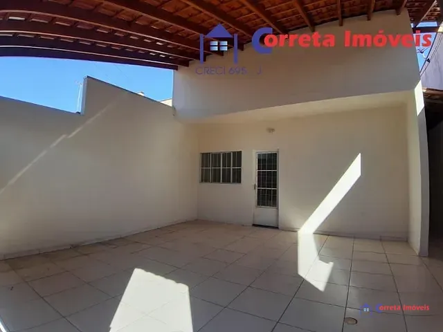 Casa com 138m² 2 quartos e 1 banheiro, à venda, no bairro Parque Mangueiras em Três Lagoas