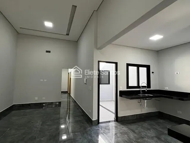 Casa com 163m² 3 quartos e 2 banheiros, à venda, no bairro Colina Werner Plaas em Americana