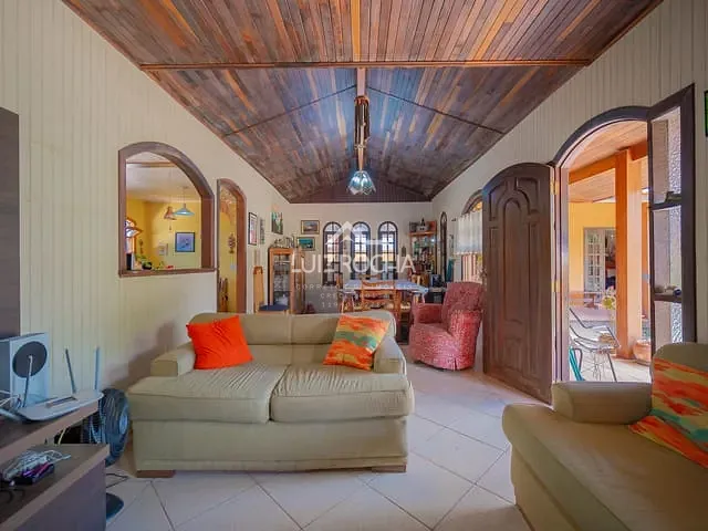 Casa com 1125m² 4 quartos e 4 banheiros, à venda, no bairro Pinheiros Tênis Village em Cotia