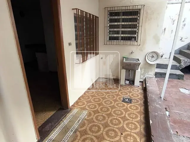 Casa 1 quarto e 1 banheiro, para alugar, no bairro Vila Palmares em Santo André