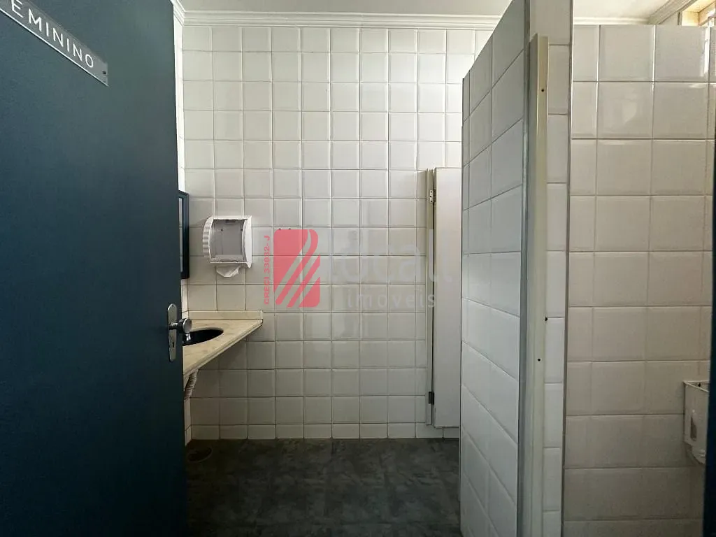 Casa com 1 quarto para aluguel, 1300m² — foto 35 de 75