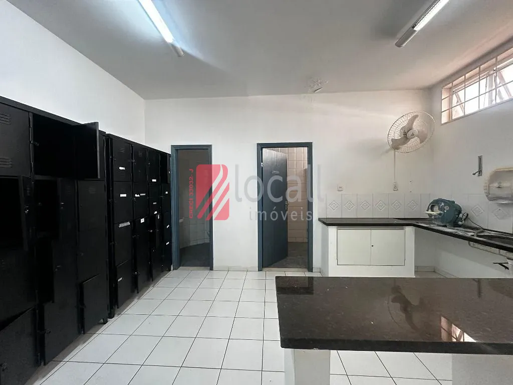 Casa com 1 quarto para aluguel, 1300m² — foto 37 de 75