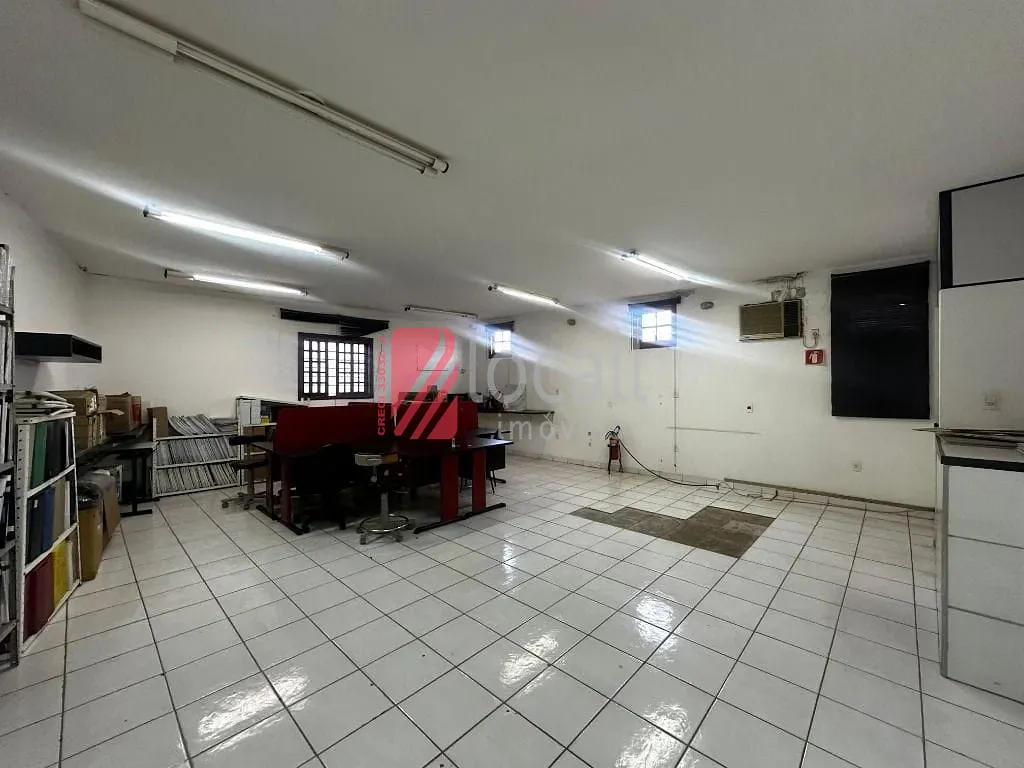 Casa com 1 quarto para aluguel, 1300m² — foto 30 de 75