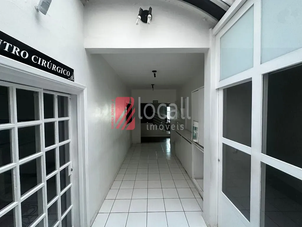 Casa com 1 quarto para aluguel, 1300m² — foto 28 de 75