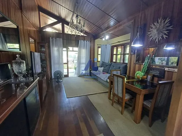 Casa 2 quartos e 3 banheiros, à venda, no bairro Barra de Guaratiba em Rio de Janeiro