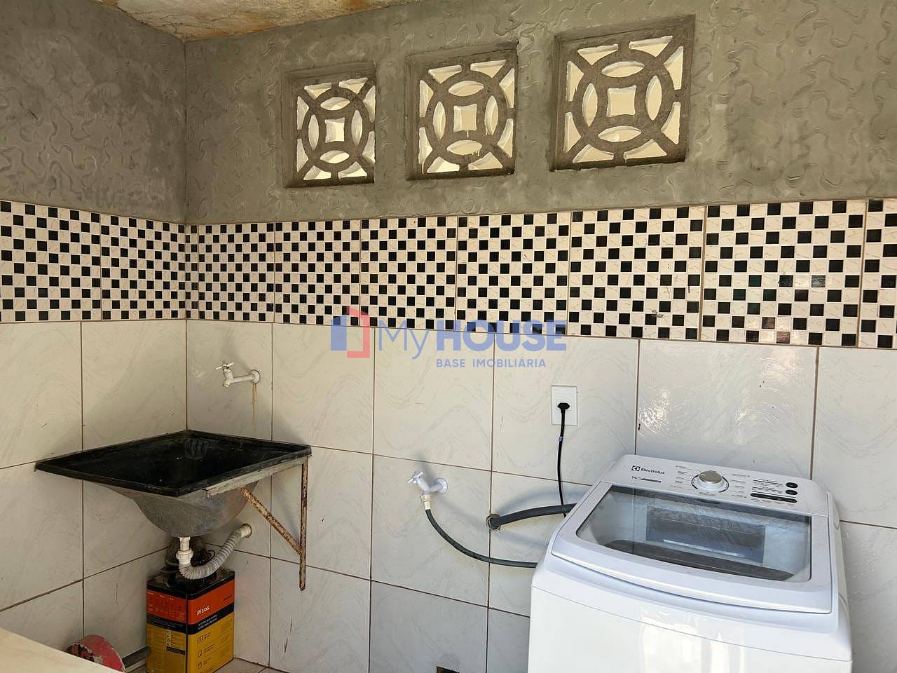 Casa à venda com 7 quartos, 400m² - Foto 18