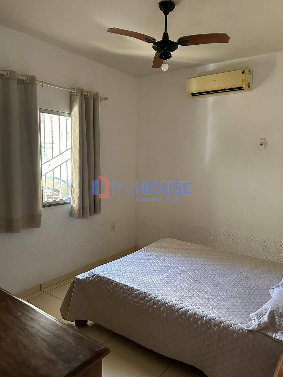 Casa à venda com 7 quartos, 400m² - Foto 12