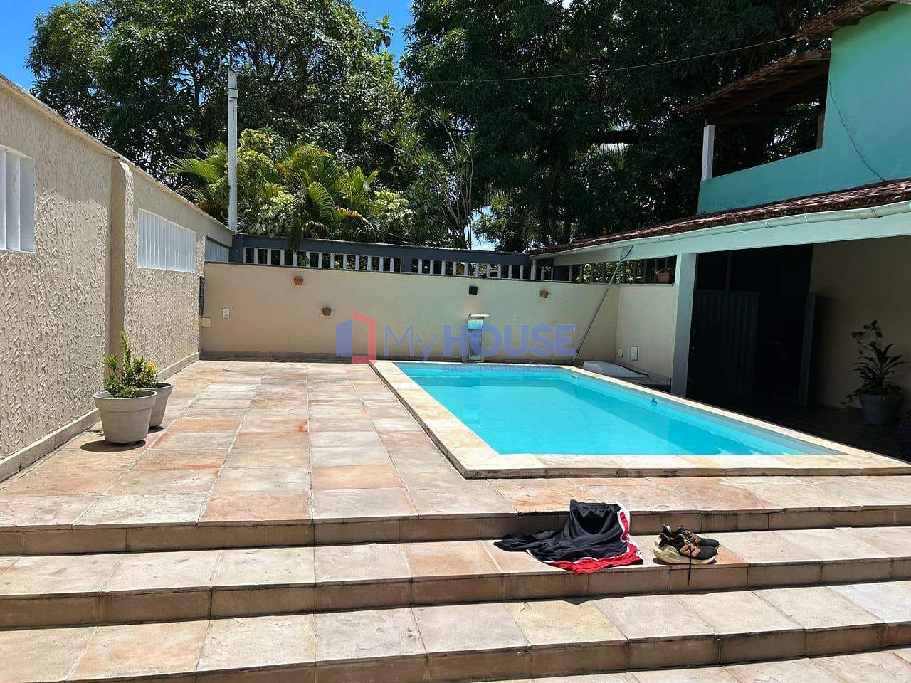 Casa à venda com 7 quartos, 400m² - Foto 3