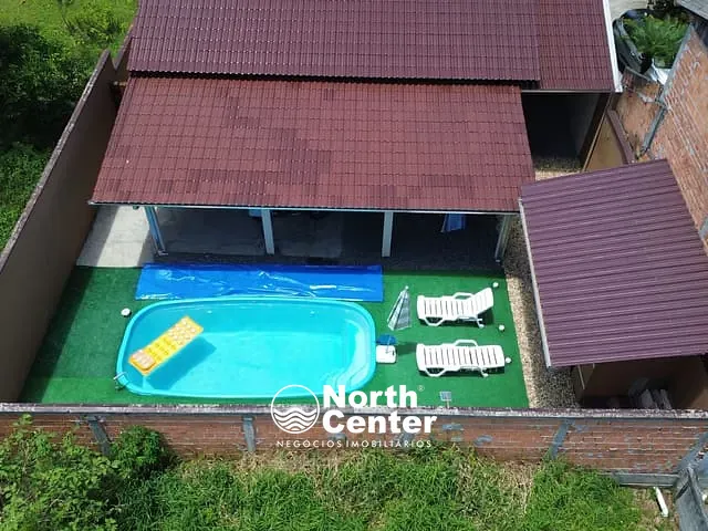 Casa com 495m² 3 quartos e 3 banheiros, à venda, no bairro Pinheiros em Balneário Barra do Sul