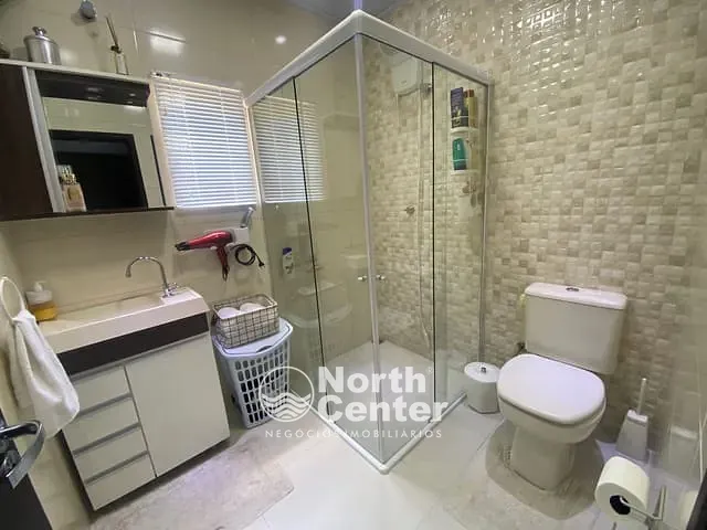 Casa com 495m² 3 quartos e 3 banheiros, à venda, no bairro Pinheiros em Balneário Barra do Sul