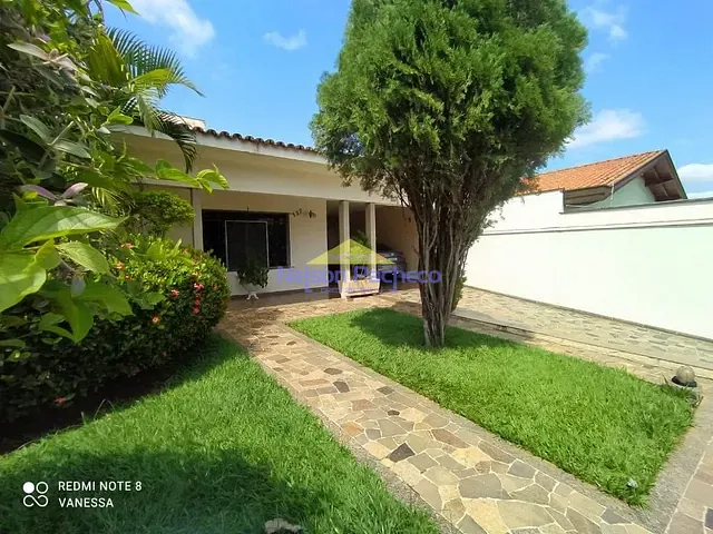 Casa com 420m² 3 quartos e 3 banheiros, à venda, no bairro Loteamento Nova Capi em Capivari