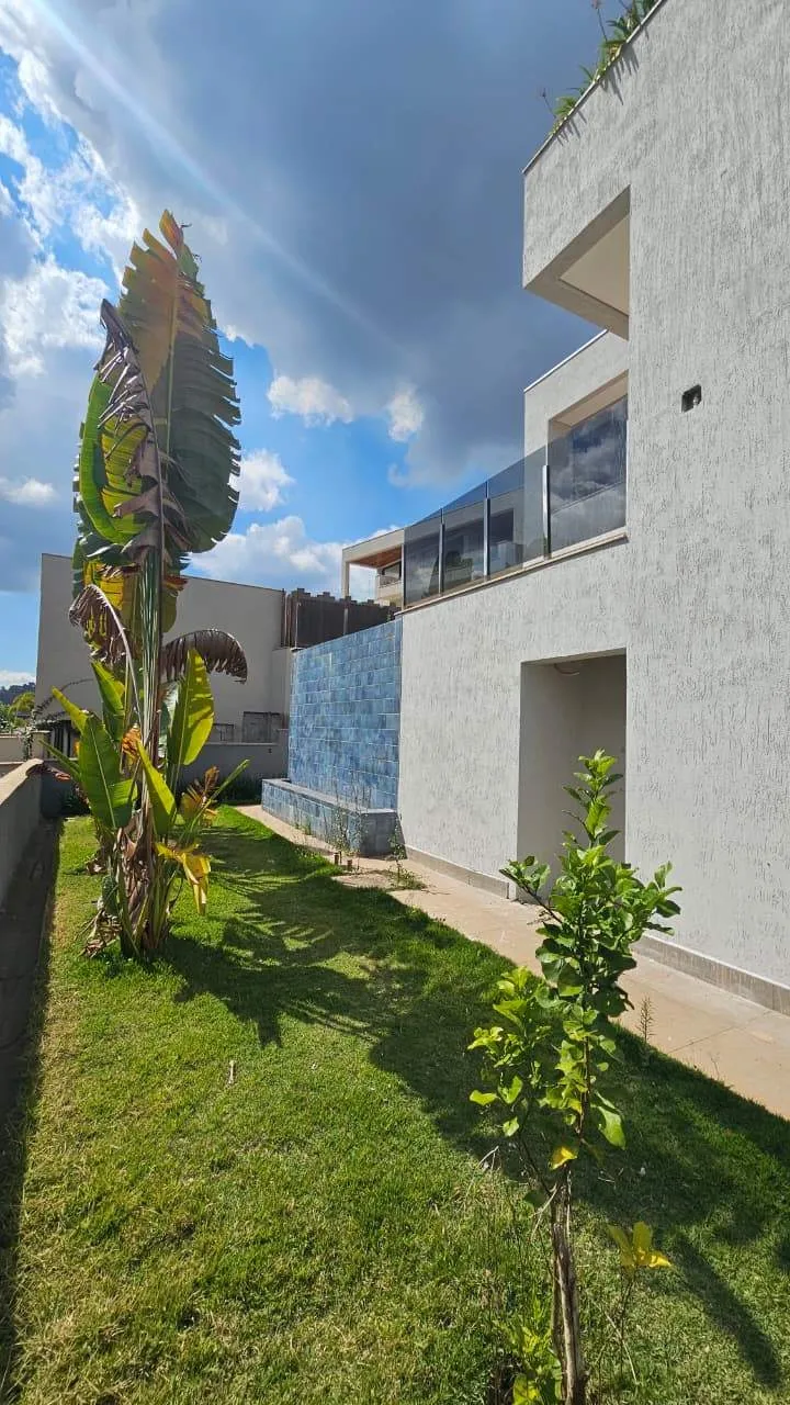 Casa no condomínio Alphaville (Nova Lima ) - À VENDA