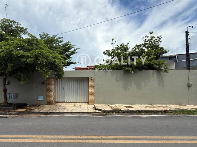 Casa 4 quartos e 4 banheiros, à venda, no bairro lagoinha em Paraipaba