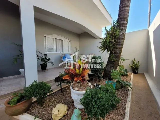 Casa com 300m² 3 quartos e 2 banheiros, à venda, no bairro Jardim Bela Vista em Andradas