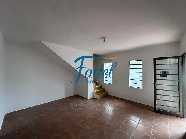 Casa 2 quartos e 1 banheiro, para alugar, no bairro Centro em Conchal