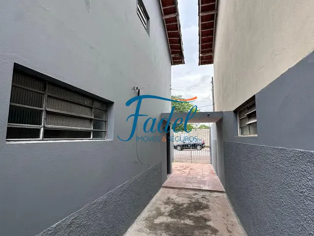 Casa 2 quartos e 1 banheiro, para alugar, no bairro Centro em Conchal