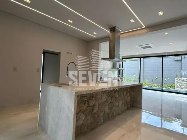 Casa com 420m² 4 quartos e 6 banheiros, à venda, no bairro Condominio Tamboré em Bauru