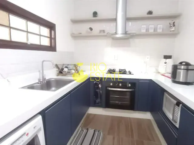 Casa com 308m² 3 quartos e 5 banheiros, à venda, no bairro Colônia Santo Antônio em Barra Mansa