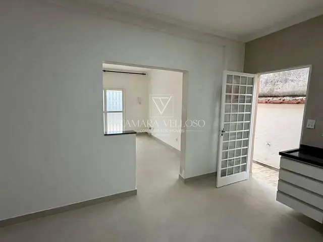 Casa 2 quartos e 1 banheiro, à venda, no bairro Jardim Camila em Mogi das Cruzes