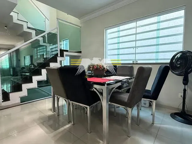 Casa 3 quartos e 4 banheiros, à venda ou para alugar, no bairro Vila Antonina em São Paulo
