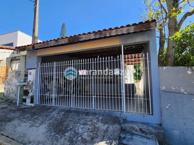 Casa para alugar, no bairro Mogi Moderno em Mogi das Cruzes