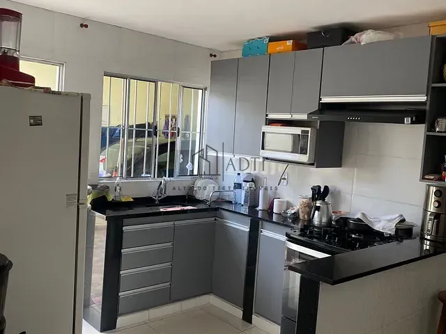 Casa com 205m² 1 quarto e 1 banheiro, à venda, no bairro Vila São Paulo em Mogi das Cruzes