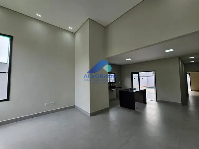 Casa com 300m² 3 quartos e 1 banheiro, à venda, no bairro Condomínio Terras do Vale em Caçapava
