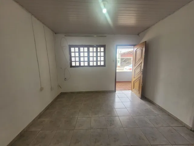 Casa com 160m² 2 quartos e 2 banheiros, para alugar, no bairro Vila Furlan em Indaiatuba
