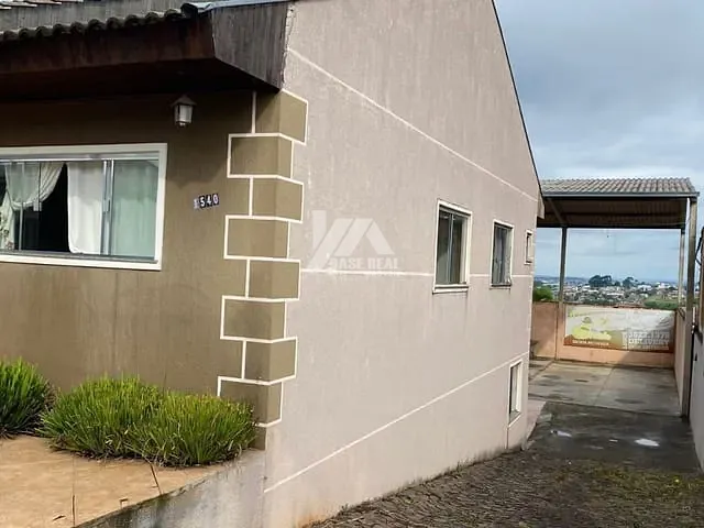 Casa com 175m² 2 quartos e 2 banheiros, à venda, no bairro Alto da XV em Guarapuava