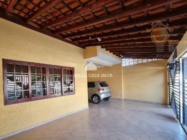 Casa com 250m² 3 quartos e 3 banheiros, à venda, no bairro Vila Angélica em Sorocaba