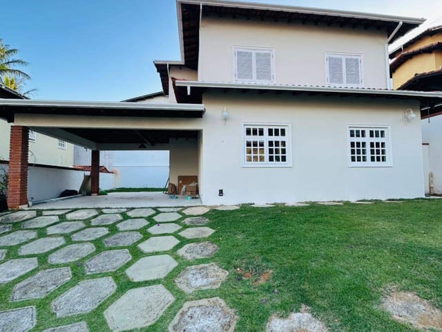 Casa 4 quartos e 4 banheiros, à venda, no bairro Lagoa Seca em Mogi das Cruzes