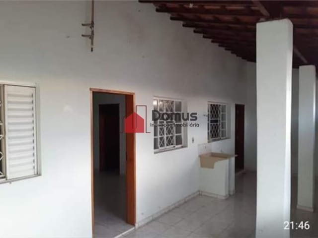 Casa com 250m², à venda, no bairro Residencial Mombaça em Pindamonhangaba