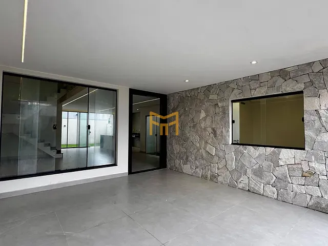 Casa 3 quartos e 4 banheiros, à venda, no bairro Centro em Ananindeua
