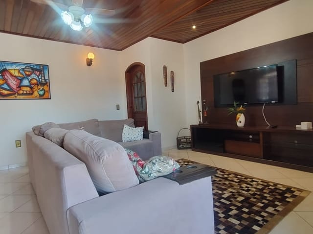 Casa com 450m² 4 quartos e 4 banheiros, à venda, no bairro Recanto de Itaipuaçu (Itaipuaçu) em Maricá