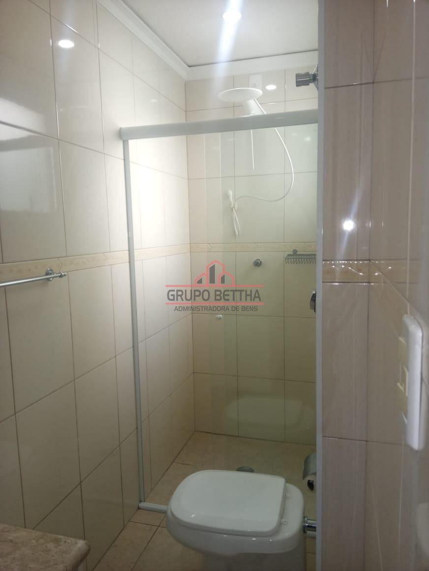 Casa à venda e aluguel com 3 quartos, 228m² - Foto 7