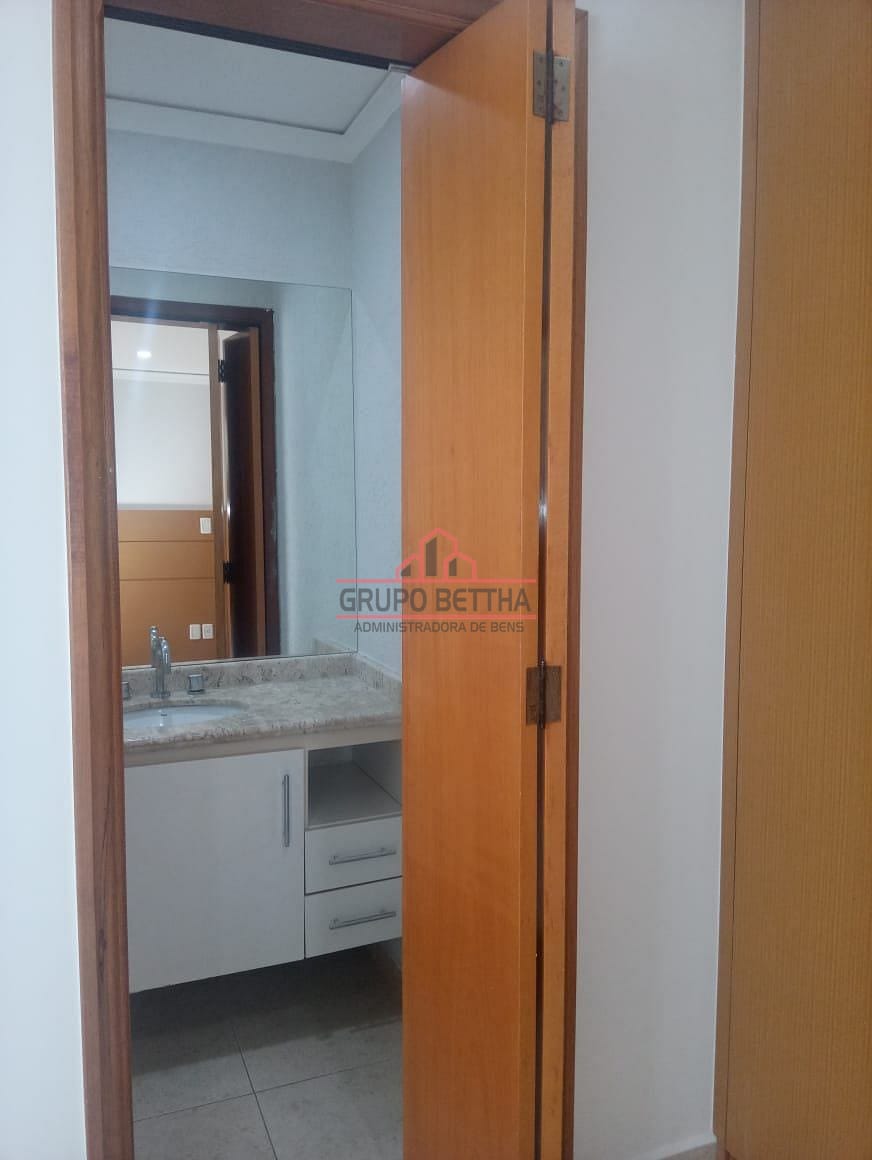 Casa à venda e aluguel com 3 quartos, 228m² - Foto 14