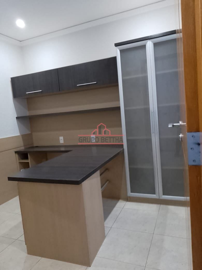 Casa à venda e aluguel com 3 quartos, 228m² - Foto 18