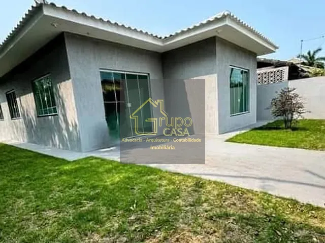 Casa com 360m² 3 quartos e 2 banheiros, à venda, no bairro Jardim Atlântico Central (Itaipuaçu) em Maricá
