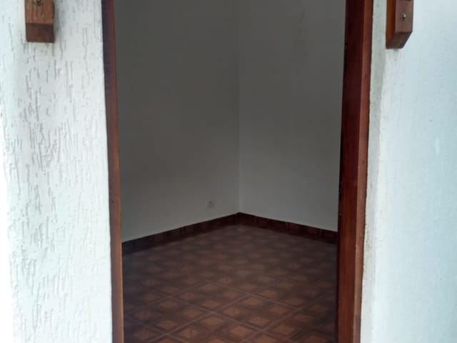Casa 3 quartos e 2 banheiros, para alugar, no bairro Vila Mazzei em São Paulo