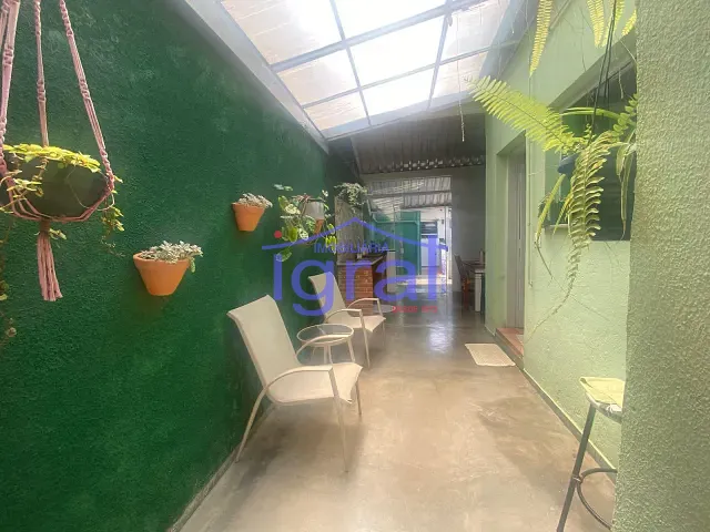 Casa com 240m² 3 quartos e 2 banheiros, à venda, no bairro Vila Santa Catarina em São Paulo