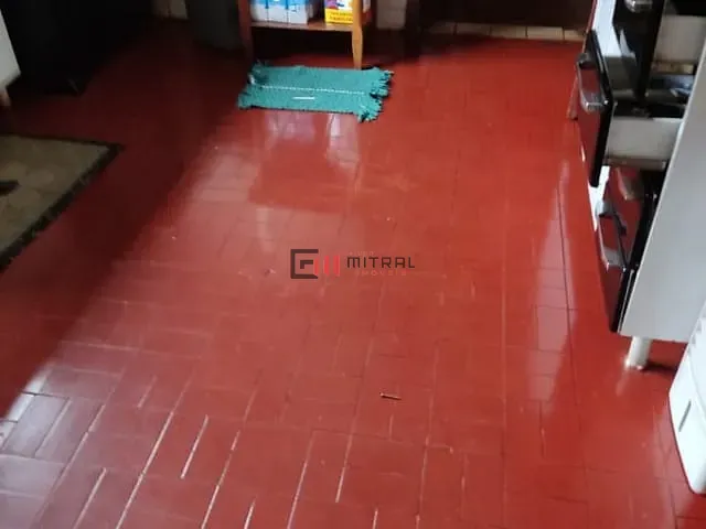 Casa 3 quartos e 2 banheiros, à venda, no bairro Ideal em Londrina
