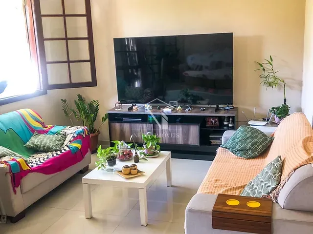 Casa com 1132m² 3 quartos e 2 banheiros, à venda, no bairro Centro em Maricá