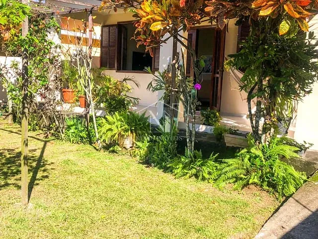 Casa com 1132m² 3 quartos e 2 banheiros, à venda, no bairro Centro em Maricá