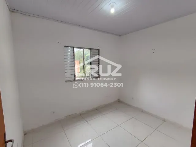 Casa com 50m² 2 quartos e 1 banheiro, para alugar, no bairro Serpa em Caieiras