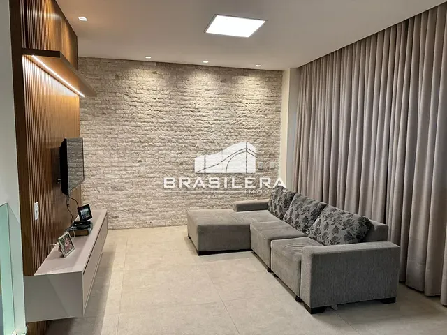 Casa com 400m² 4 quartos e 4 banheiros, à venda, no bairro Residencial Vale Verde em Senador Canedo