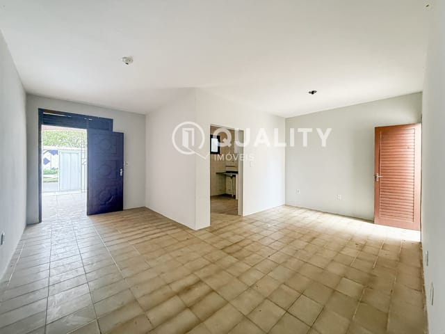 Casa com 168m² 3 quartos e 2 banheiros, à venda, no bairro Parangaba em Fortaleza