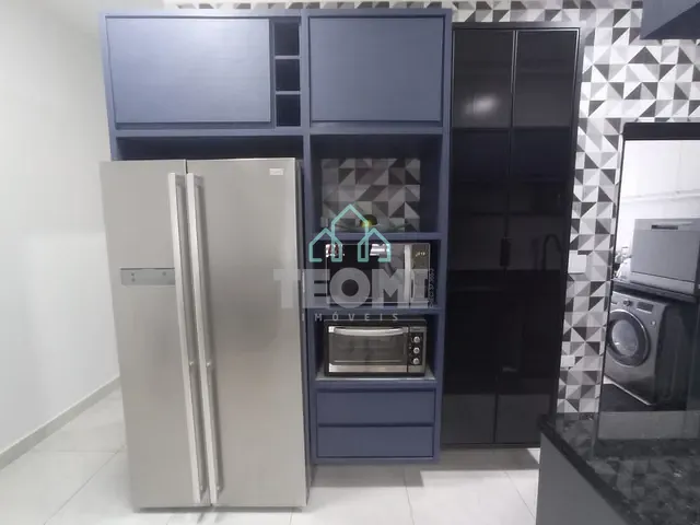 Casa com 250m² 3 quartos e 2 banheiros, à venda, no bairro Vila dos Comércios II em Taubaté