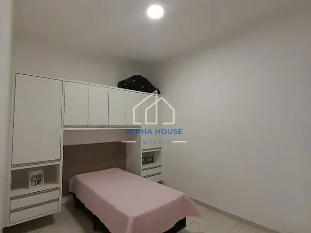 Casa com 124m² 2 quartos e 1 banheiro, à venda, no bairro Residencial Comercial Cidade Vista Alegre em Pindamonhangaba