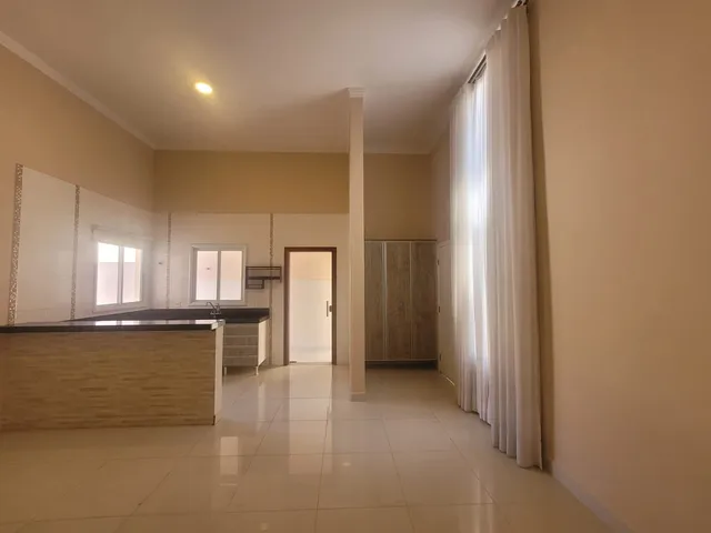 Casa com 150m² 3 quartos e 2 banheiros, para alugar, no bairro Jardim Montreal Residence em Indaiatuba